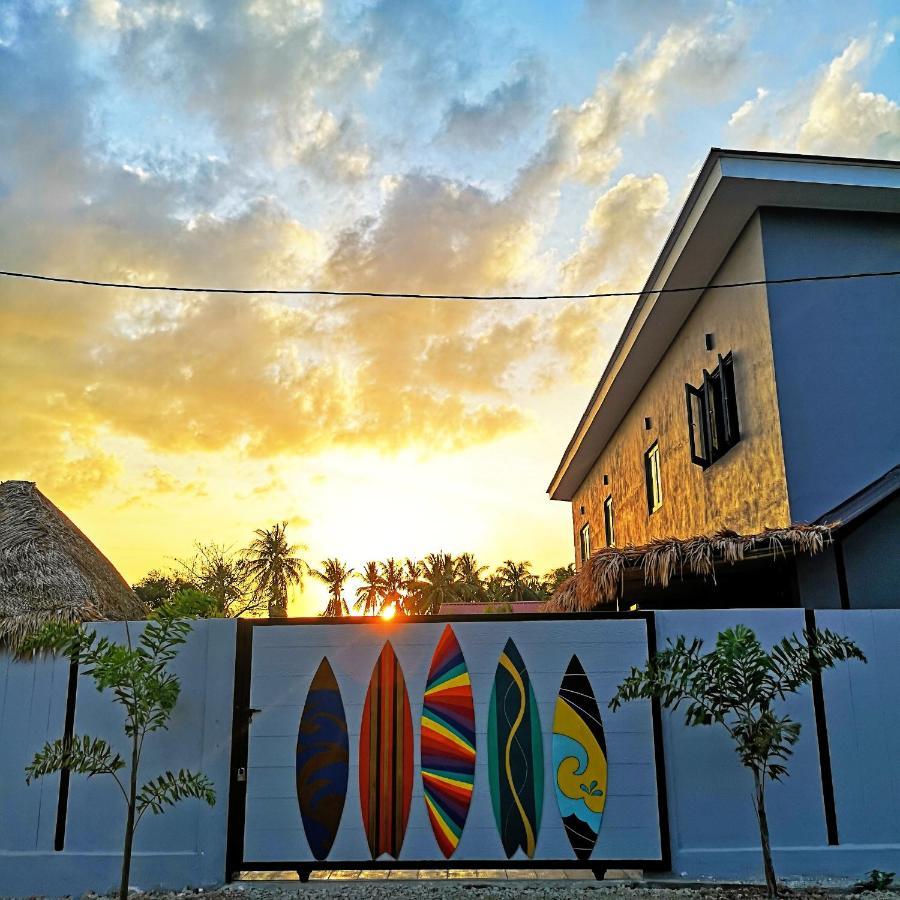 The Weekend Langkawi Bed & Breakfast Pantai Cenang  Exterior photo